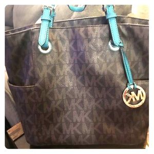 Authentic Michael Kors purse (Dillard’s exclusive)